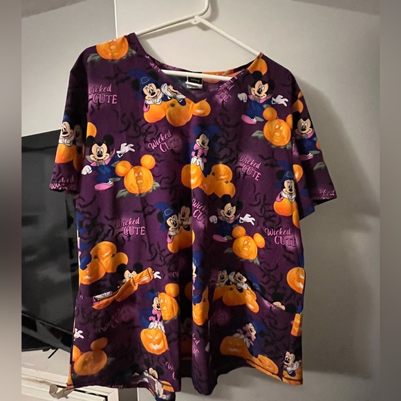 Scrub Top- Mouse Spooky Halloween
